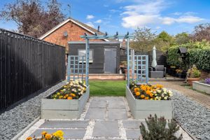 Photo 26- click for photo gallery